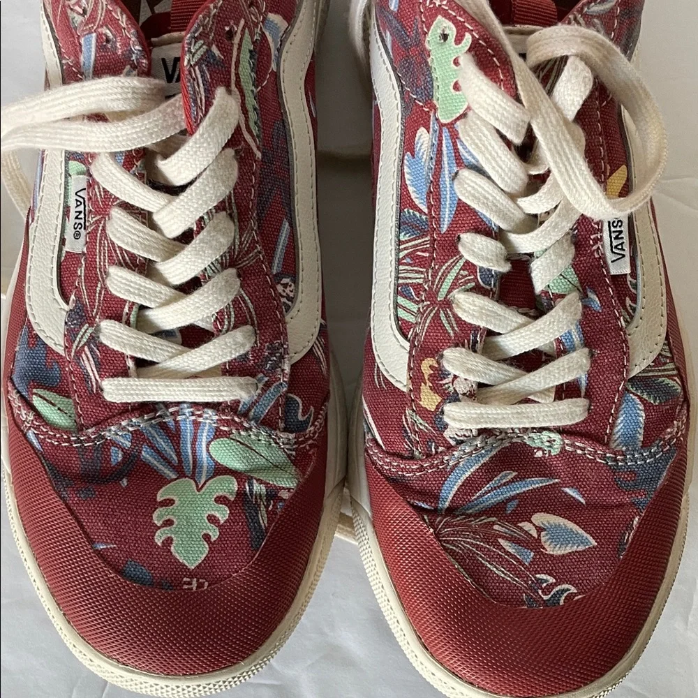 Vans UltraRange EXO Sneakers